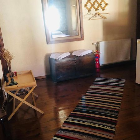 Χαγιάτι Hotel Psarades Bagian luar foto