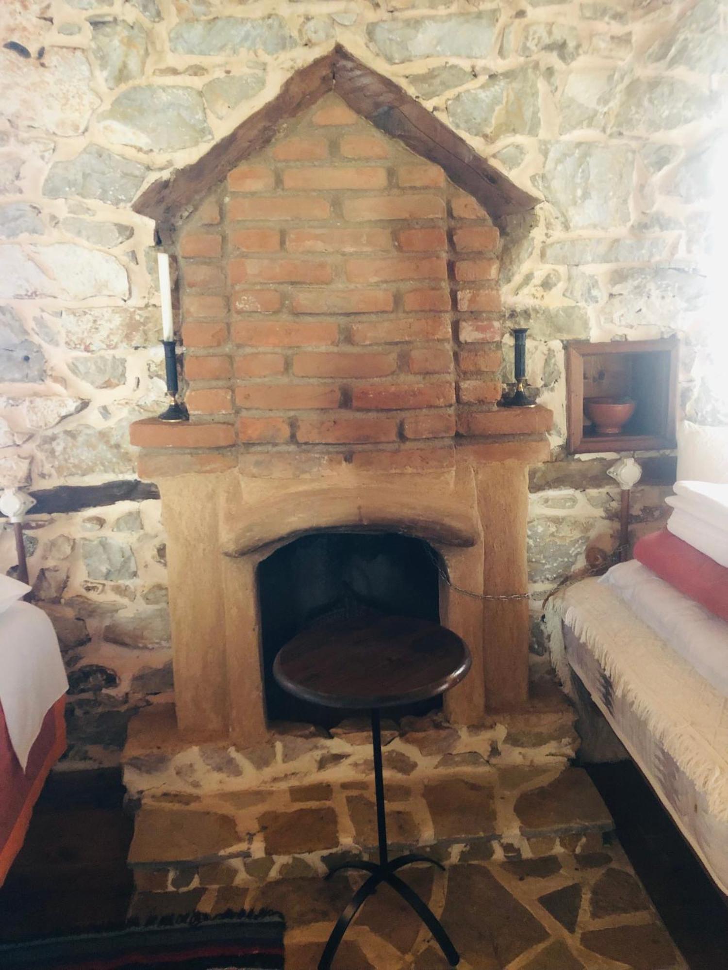 Χαγιάτι Hotel Psarades Bagian luar foto